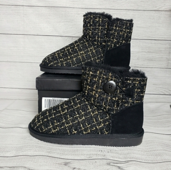 Bernie Mev‎ Sheena Black Gold Booties Womens 7.5 Furry Boots - Picture 1 of 11
